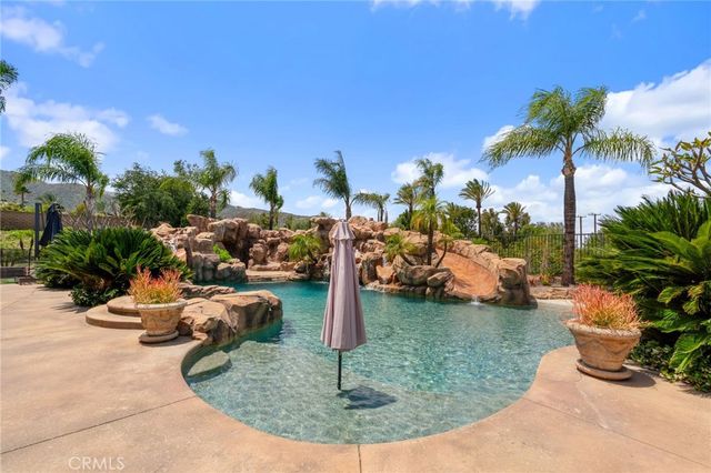 3988 Shady Ridge, Corona, CA 92881