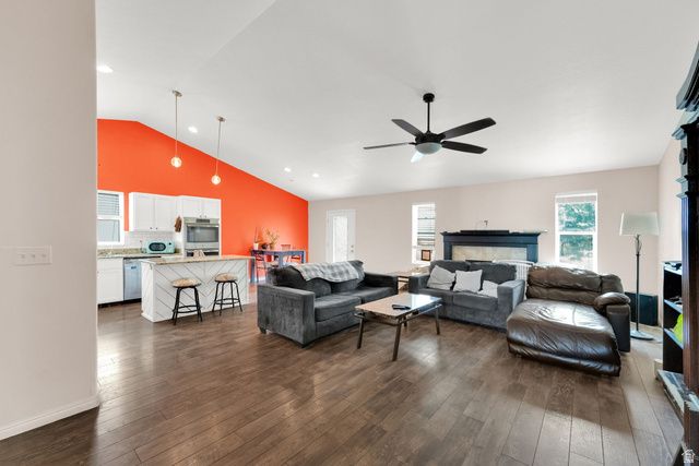 6187 W DINSMORE WAY, West Jordan, UT 84081