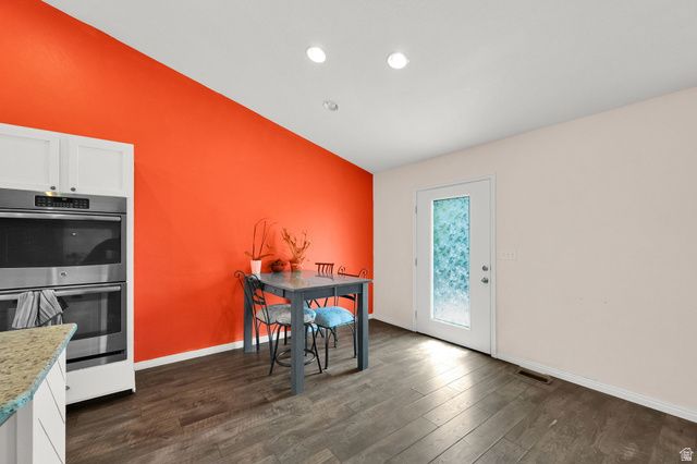 6187 W DINSMORE WAY, West Jordan, UT 84081