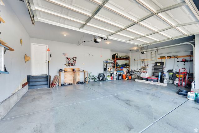 6187 W DINSMORE WAY, West Jordan, UT 84081