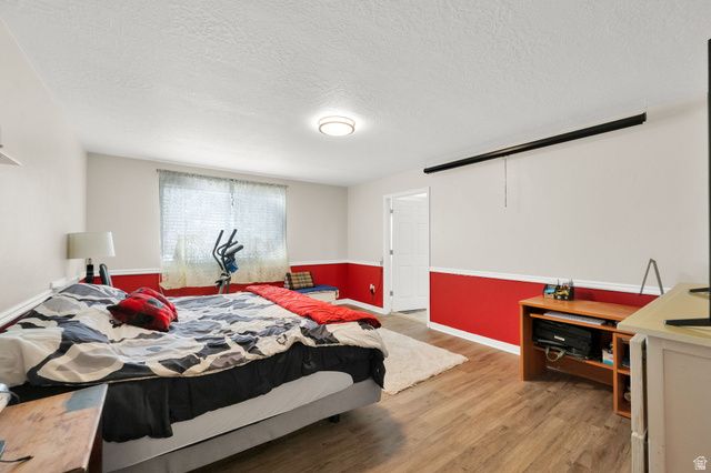 6187 W DINSMORE WAY, West Jordan, UT 84081