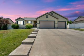 6187 W DINSMORE WAY, West Jordan, UT 84081