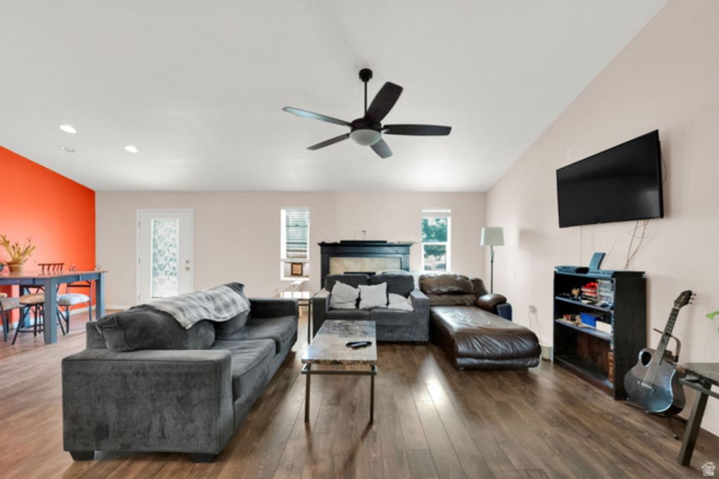 6187 W DINSMORE WAY, West Jordan, UT 84081 — photo 3