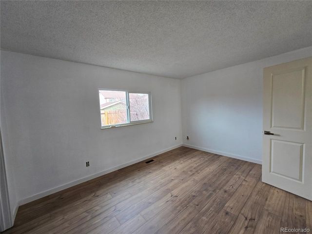 1215 Devonshire Ct, Lafayette, CO 80026