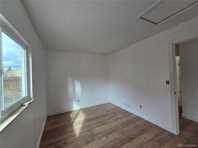 1215 Devonshire Ct, Lafayette, CO 80026