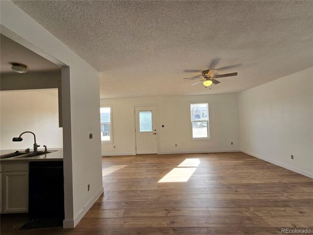 1215 Devonshire Ct, Lafayette, CO 80026