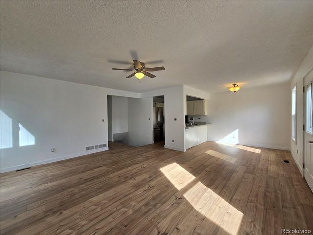 1215 Devonshire Ct, Lafayette, CO 80026