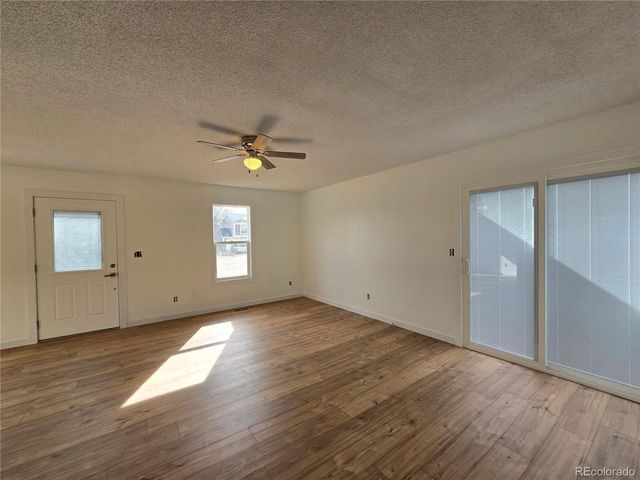 1215 Devonshire Ct, Lafayette, CO 80026