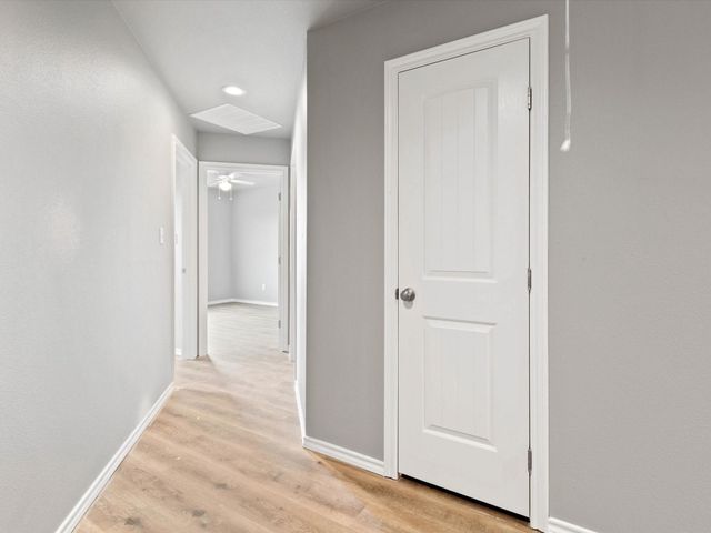 105 Abbey Park Court, Granbury, TX 76049