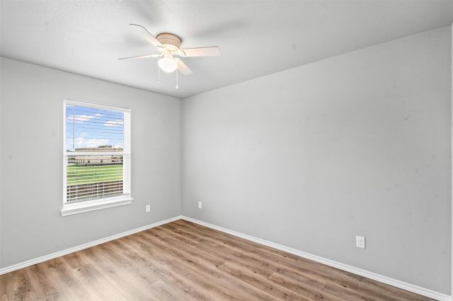 105 Abbey Park Court, Granbury, TX 76049