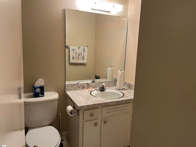 11 Gabriel Drive, Greenville, SC 29611