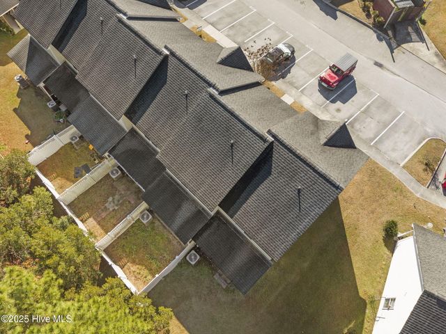 208 Springwood Drive, Jacksonville, NC 28546