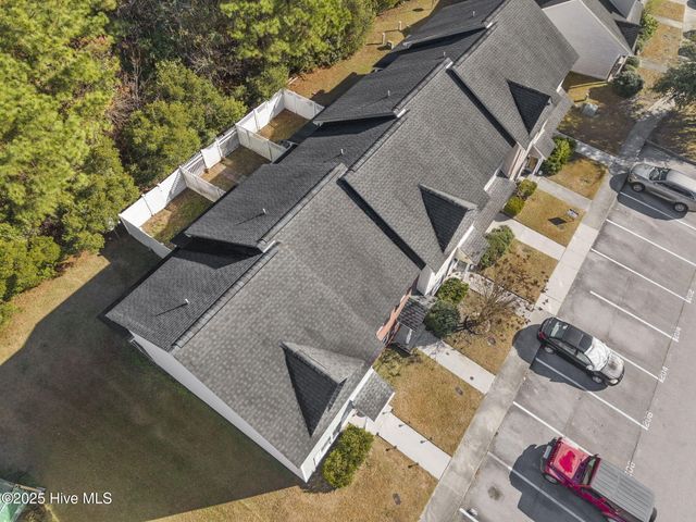 208 Springwood Drive, Jacksonville, NC 28546