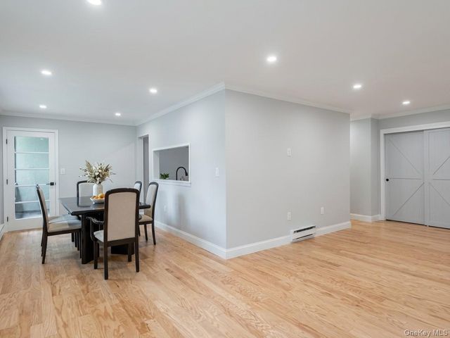 723 Sierra Vista Lane, Valley Cottage, NY 10989