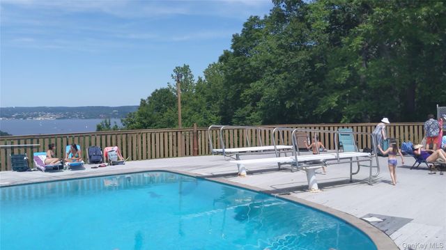 723 Sierra Vista Lane, Valley Cottage, NY 10989