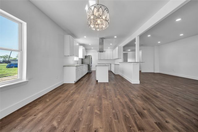 1128 Newton Road, Ferris, TX 75125