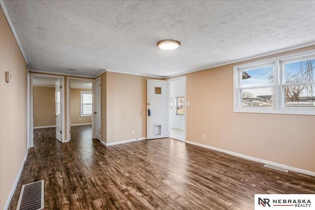 504 Jefferson Street, Waterloo, NE 68069