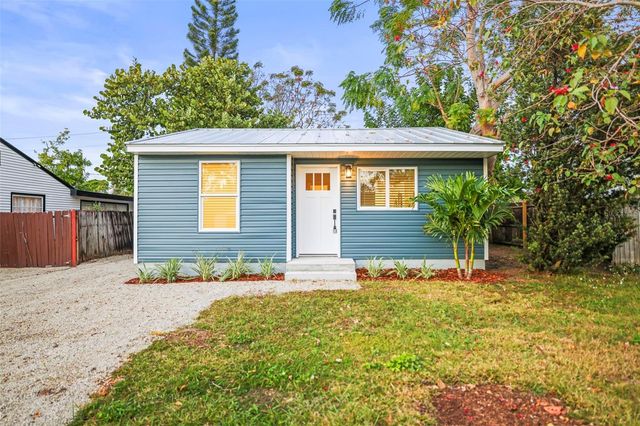 5009 12TH AVENUE S, Gulfport, FL 33707