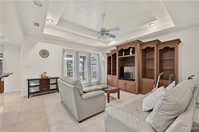 2912 Kerria Avenue, Mcallen, TX 78501
