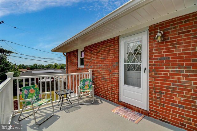 8305 BERKFIELD RD, Rosedale, MD 21237