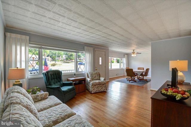 8305 BERKFIELD RD, Rosedale, MD 21237