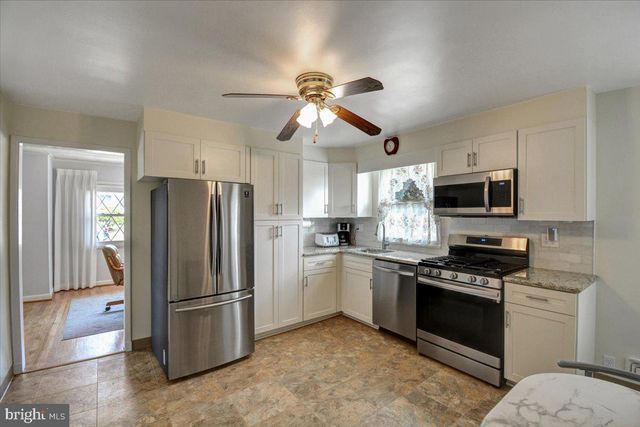 8305 BERKFIELD RD, Rosedale, MD 21237