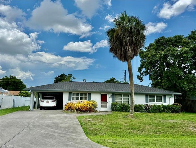 2216 Gorham AVE, Fort Myers, FL 33907