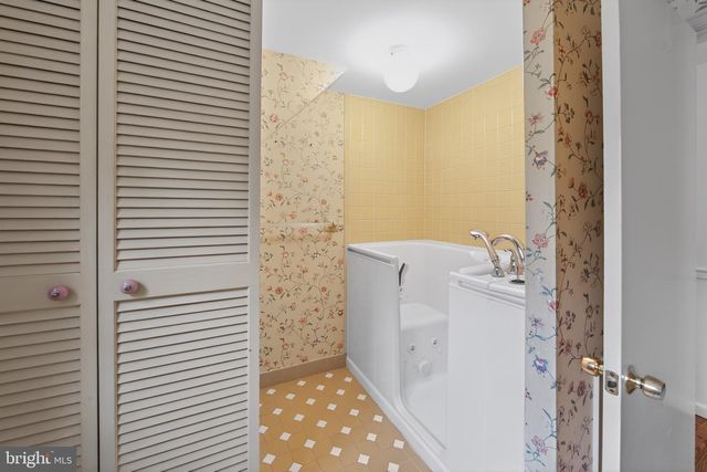4091 TINKER HILL RD, Phoenixville, PA 19460