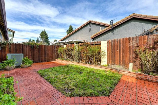 9280 Edisto Way, Elk Grove, CA 95758