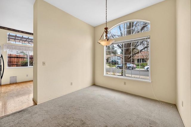 9280 Edisto Way, Elk Grove, CA 95758