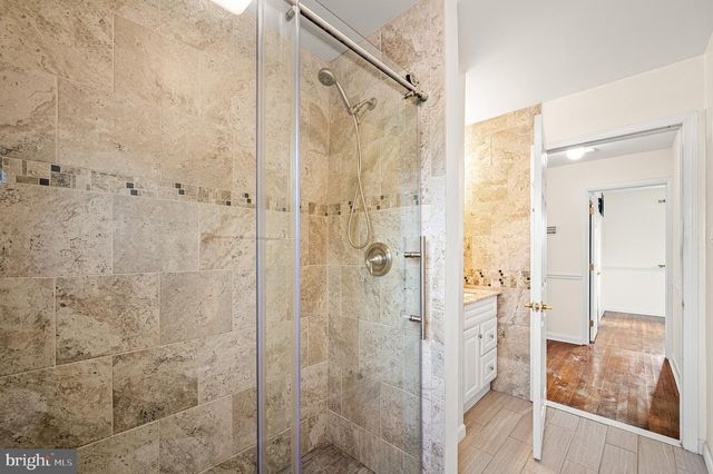 5946 CHICHESTER AVE, Aston, PA 19014