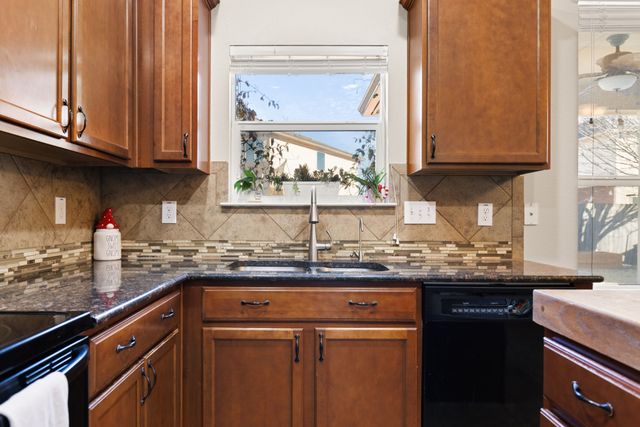 6512 Sendero Lane, Waco, TX 76712