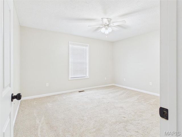 1117 Applelane Drive, Lebanon, MO 65536