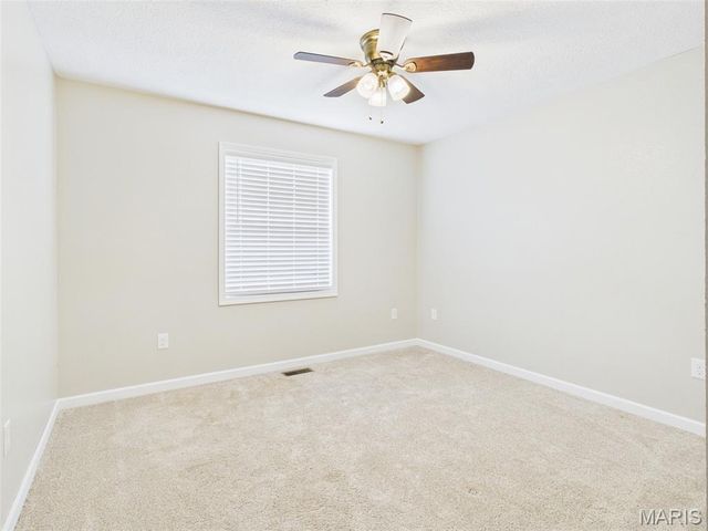 1117 Applelane Drive, Lebanon, MO 65536