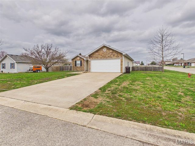 1117 Applelane Drive, Lebanon, MO 65536