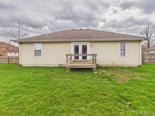 1117 Applelane Drive, Lebanon, MO 65536