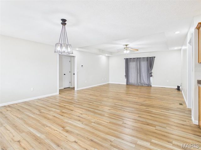 1117 Applelane Drive, Lebanon, MO 65536