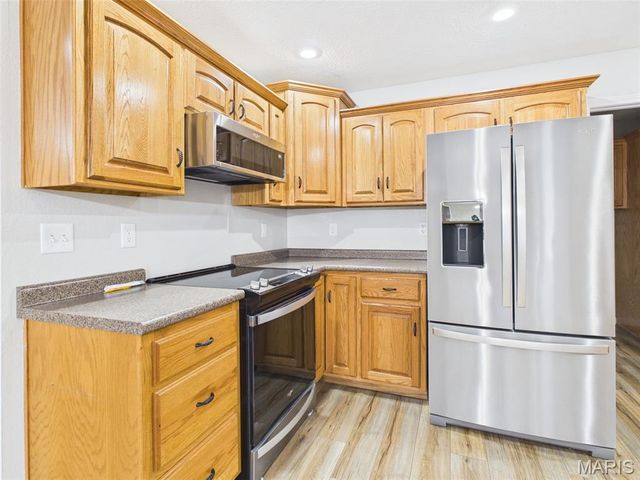 1117 Applelane Drive, Lebanon, MO 65536