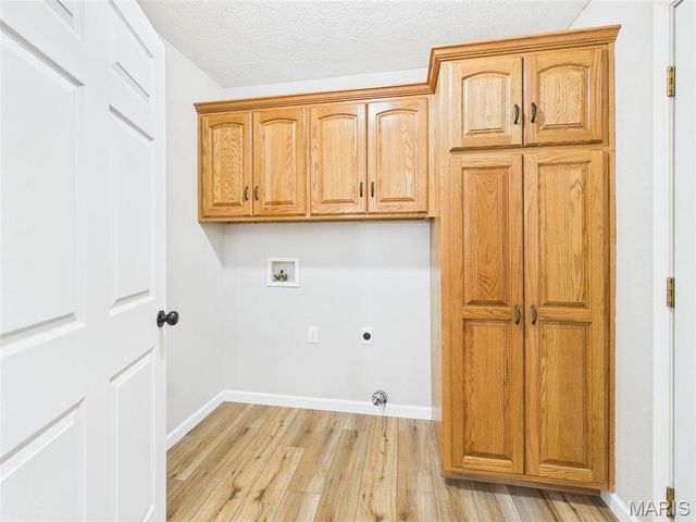 1117 Applelane Drive, Lebanon, MO 65536