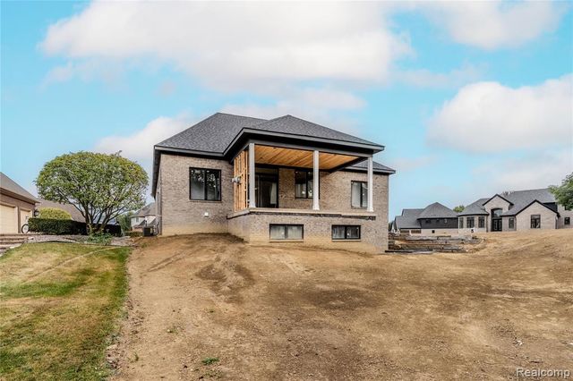 54237 Trieste Court, Shelby Twp, MI 48316