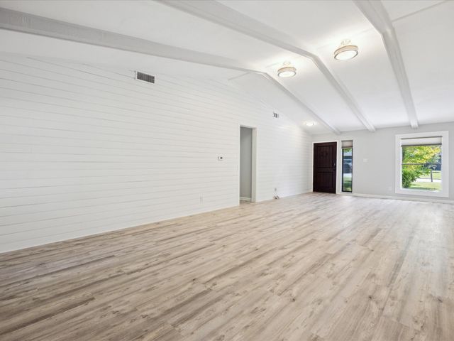 7302 Meadowood Drive DR, Austin, TX 78723