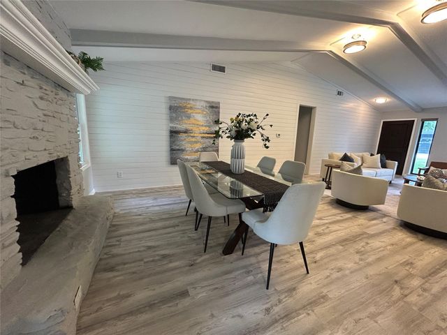 7302 Meadowood Drive DR, Austin, TX 78723