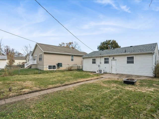 1426 N Street SW, Cedar Rapids, IA 52404