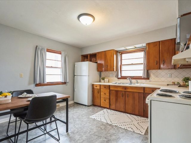 1426 N Street SW, Cedar Rapids, IA 52404