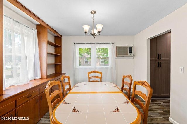46 Newman Drive, Toms River, NJ 08755