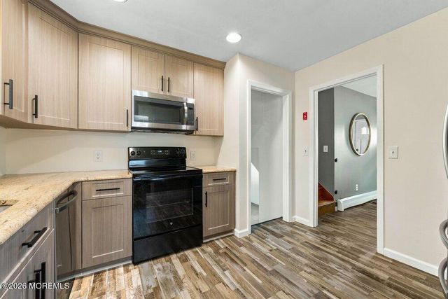 46 Newman Drive, Toms River, NJ 08755