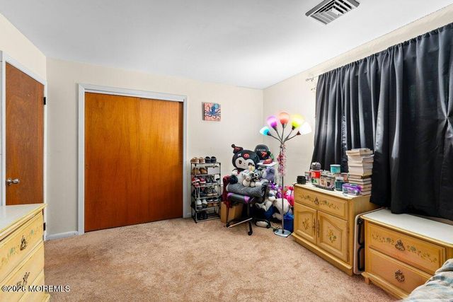 46 Newman Drive, Toms River, NJ 08755
