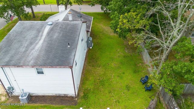 46 Newman Drive, Toms River, NJ 08755