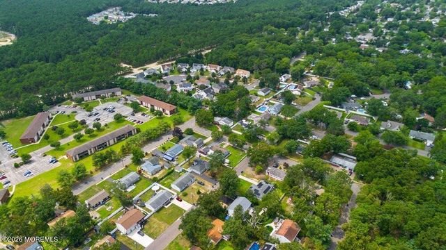 46 Newman Drive, Toms River, NJ 08755