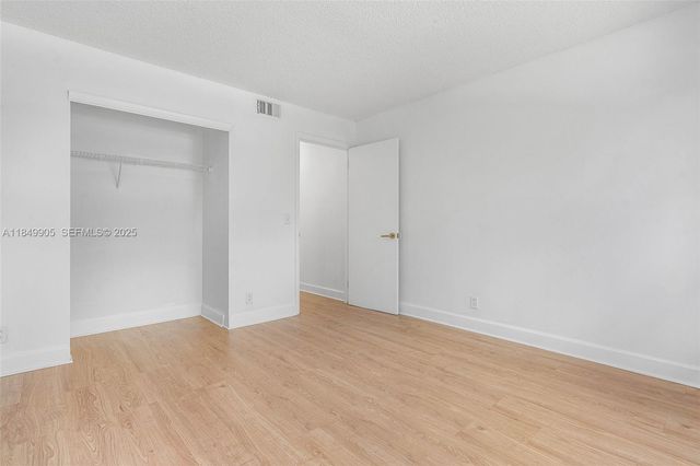 8721 Wiles Road 105, Coral Springs, FL 33067